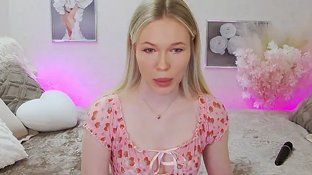 Veronika Mitchel online show from 20, 3, 2025