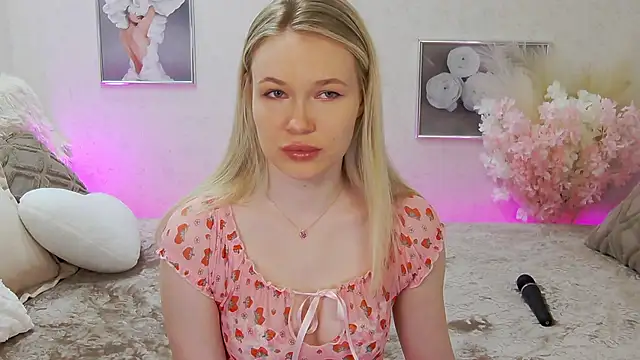 Veronika Mitchel online show from 20, 3, 2025