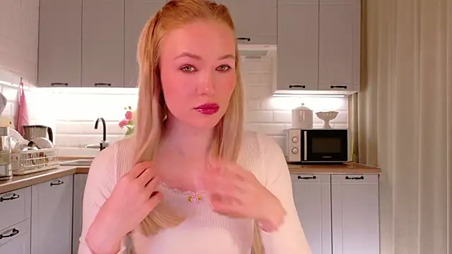 Veronika Mitchel online show from 22, 4, 2026