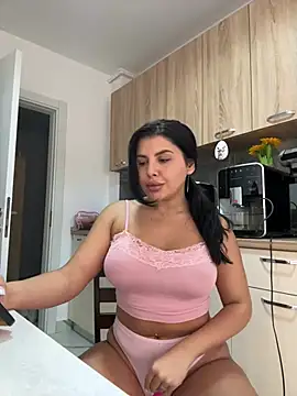 Snapshot of Scarlett-Dream chatting on 24, 7, 2026 Scarlett-Dream online show from 24, 7, 2026