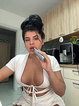Snapshot of Scarlett-Dream chatting on 28, 7, 2026 Scarlett-Dream online show from 28, 7, 2026