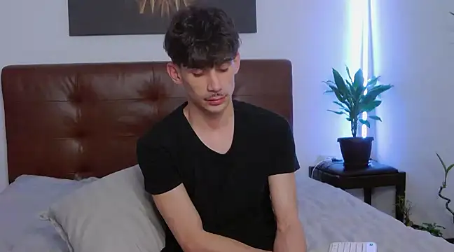 DanielCrush1 online show from 13, 2, 2025