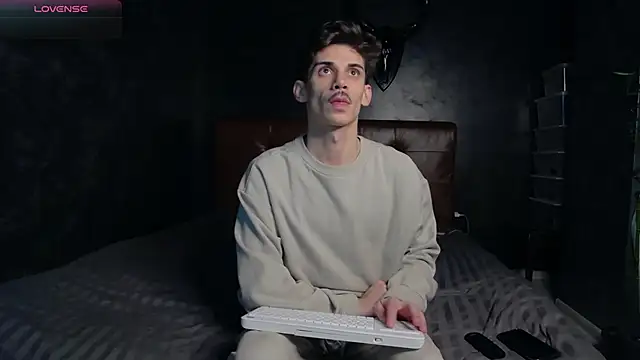 DanielCrush1 online show from 3, 12, 2025