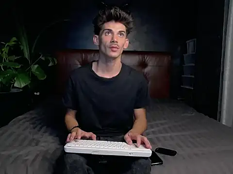 DanielCrush1 online show from 1, 10, 2025