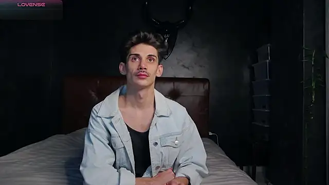 DanielCrush1 online show from 7, 1, 2026