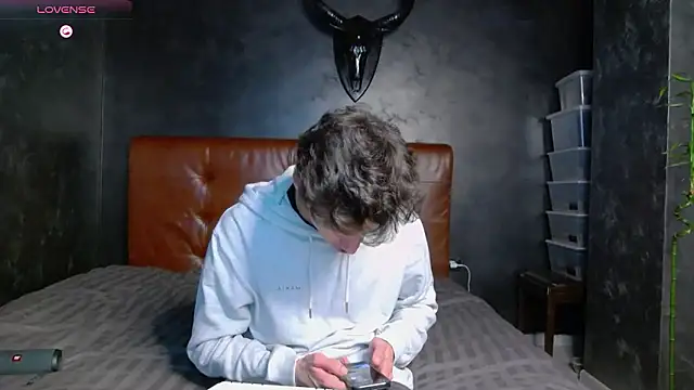 DanielCrush1 online show from 13, 1, 2026