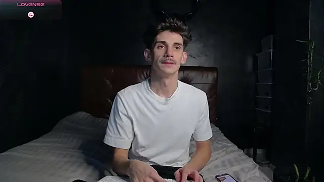 DanielCrush1 online show from 27, 11, 2025