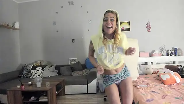 Orchideaxx online show from 3, 10, 2025