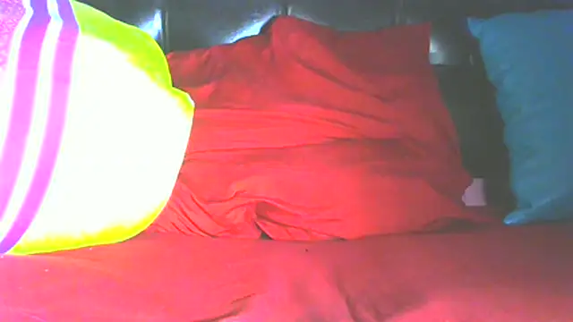 Queenofthenightx online show from 22, 3, 2026