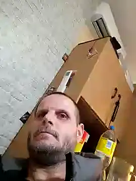 Snapshot of pussyjuicelover38 chatting on 25, 1, 2025 pussyjuicelover38 online show from 25, 1, 2025