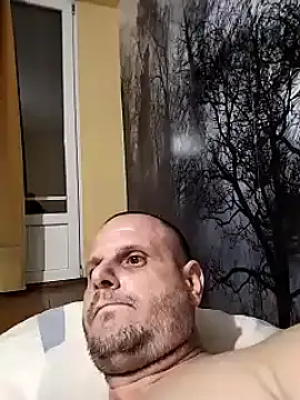 Snapshot of pussyjuicelover38 chatting on 2, 12, 2024 pussyjuicelover38 online show from 2, 12, 2024