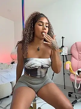 stormyy  online show from 6, 2, 2026