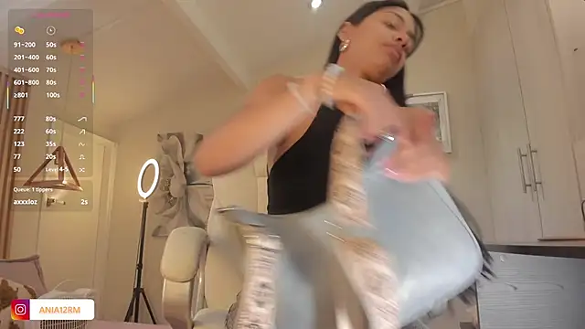 catalinasaiz online show from 27, 9, 2025