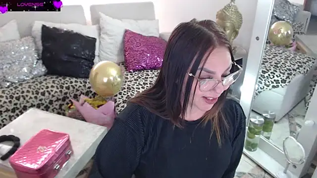 Myrnasexxx online show from 11, 7, 2026