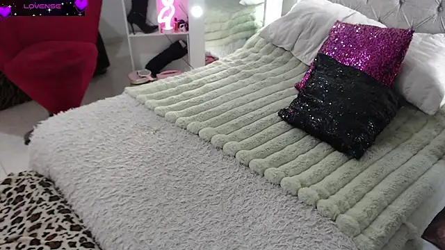 Snapshot of Myrnasexxx chatting on 20, 2, 2026 Myrnasexxx online show from 20, 2, 2026