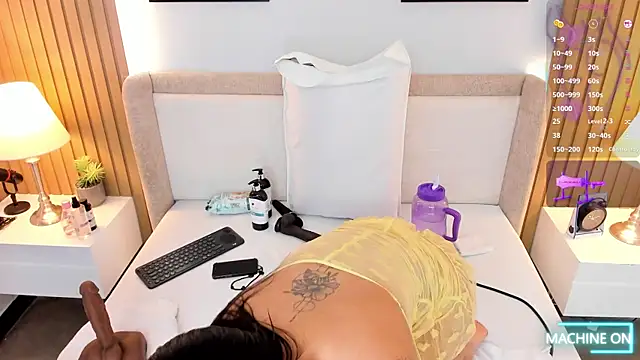 Snapshot of bounce_katty chatting on 16, 7, 2026 bounce katty online show from 16, 7, 2026