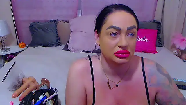 BustyVicky online show from 3, 10, 2025