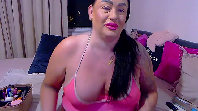 BustyVicky online show from 23, 5, 2026