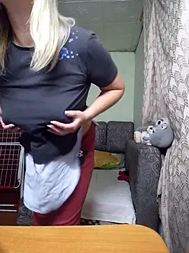 BustyBlond online show from 1, 10, 2025