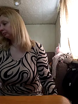 Snapshot of BustyBlond chatting on 27, 3, 2026 BustyBlond online show from 27, 3, 2026