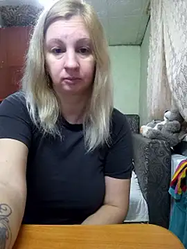 BustyBlond online show from 19, 11, 2025