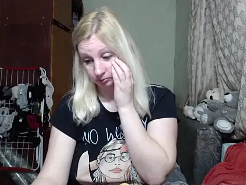 BustyBlond online show from 19, 3, 2025