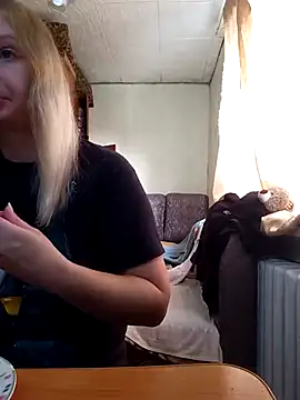 BustyBlond online show from 30, 10, 2025