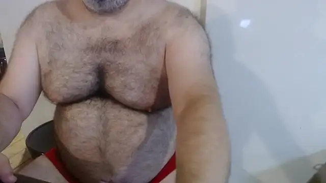 mikeyhotbear online show from 25, 7, 2026