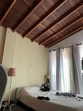 GabriSaenz online show from 21, 12, 2025