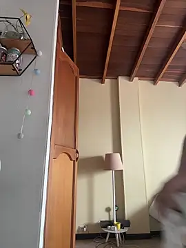 GabriSaenz online show from 6, 1, 2026