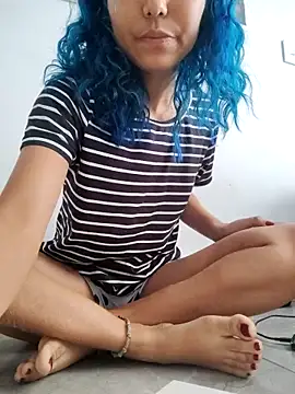 Snapshot of SAT--SU_U chatting on 6, 1, 2026 SAT--SU U online show from 6, 1, 2026