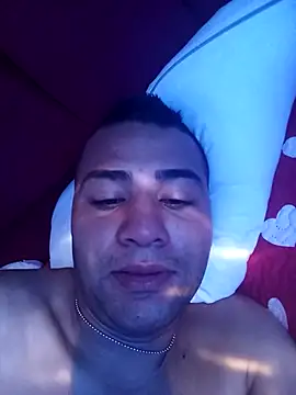 Snapshot of EISONREINA11 chatting on 9, 11, 2025 EISONREINA11 online show from 9, 11, 2025