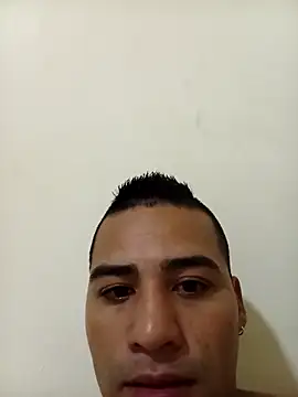 Snapshot of EISONREINA11 chatting on 27, 11, 2025 EISONREINA11 online show from 27, 11, 2025