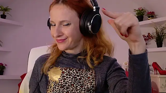 Simabigsmile online show from 18, 9, 2025