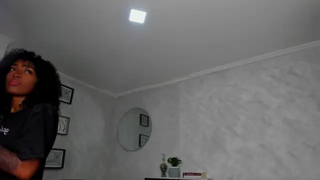 Emattaylor online show from 8, 4, 2026