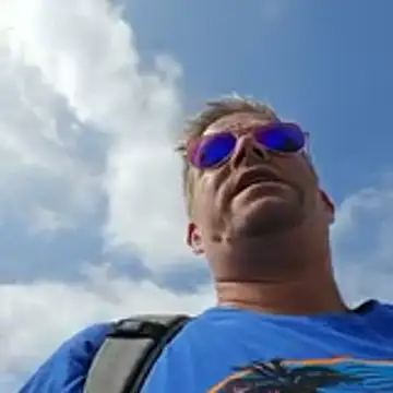 Trucker Hunter online show from 19, 10, 2025