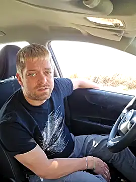 Trucker Hunter online show from 21, 2, 2025