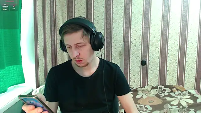 darienlarge online show from 11, 11, 2025