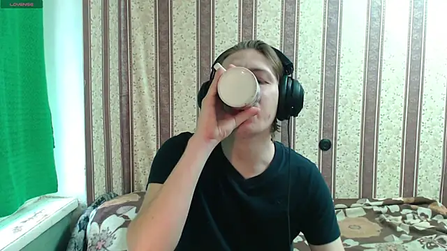 darienlarge online show from 24, 10, 2025