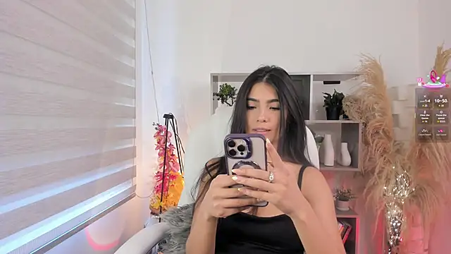 Alexandra ra online show from 13, 2, 2026