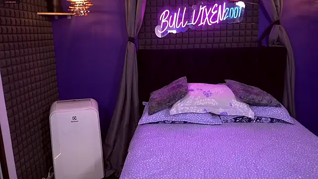 bull vixen2001 online show from 18, 6, 2026