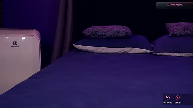 bull vixen2001 online show from 25, 3, 2026