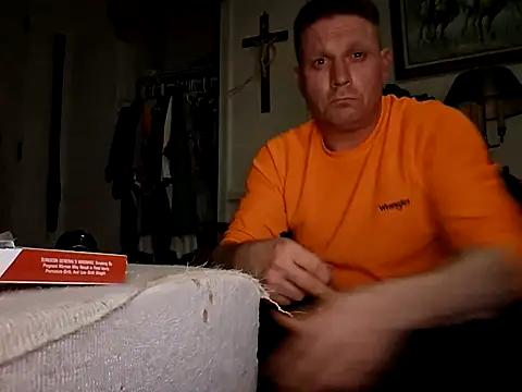 Snapshot of curiouscock38 chatting on 24, 4, 2026 curiouscock38 online show from 24, 4, 2026