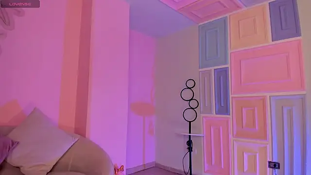 ErikaBenz  online show from 20, 11, 2025