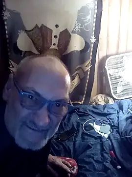 jas319593 online show from 28, 2, 2025