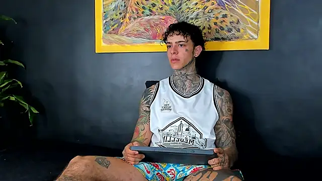 Snapshot of Aron_ford chatting on 9, 9, 2025 Aron ford online show from 9, 9, 2025