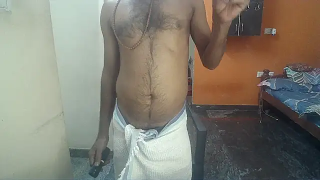 Snapshot of Indiaguy4u chatting on 8, 3, 2025 Indiaguy4u online show from 8, 3, 2025