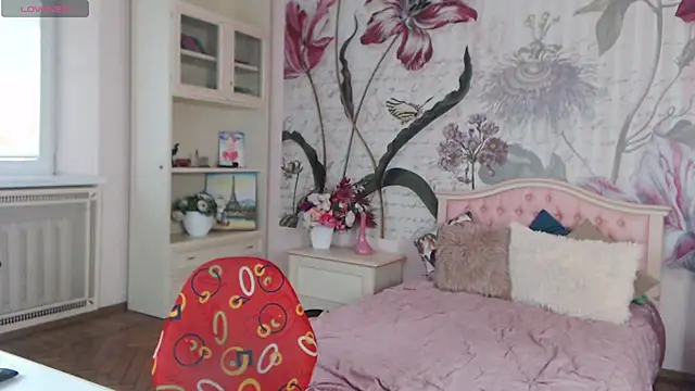 AliciaBow online show from 26, 9, 2025