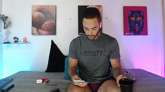 SophieFoxx17 online show from 10, 1, 2026