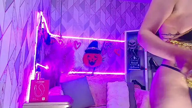 Snapshot of AsheyBaker chatting on 29, 10, 2025 AsheyBaker online show from 29, 10, 2025